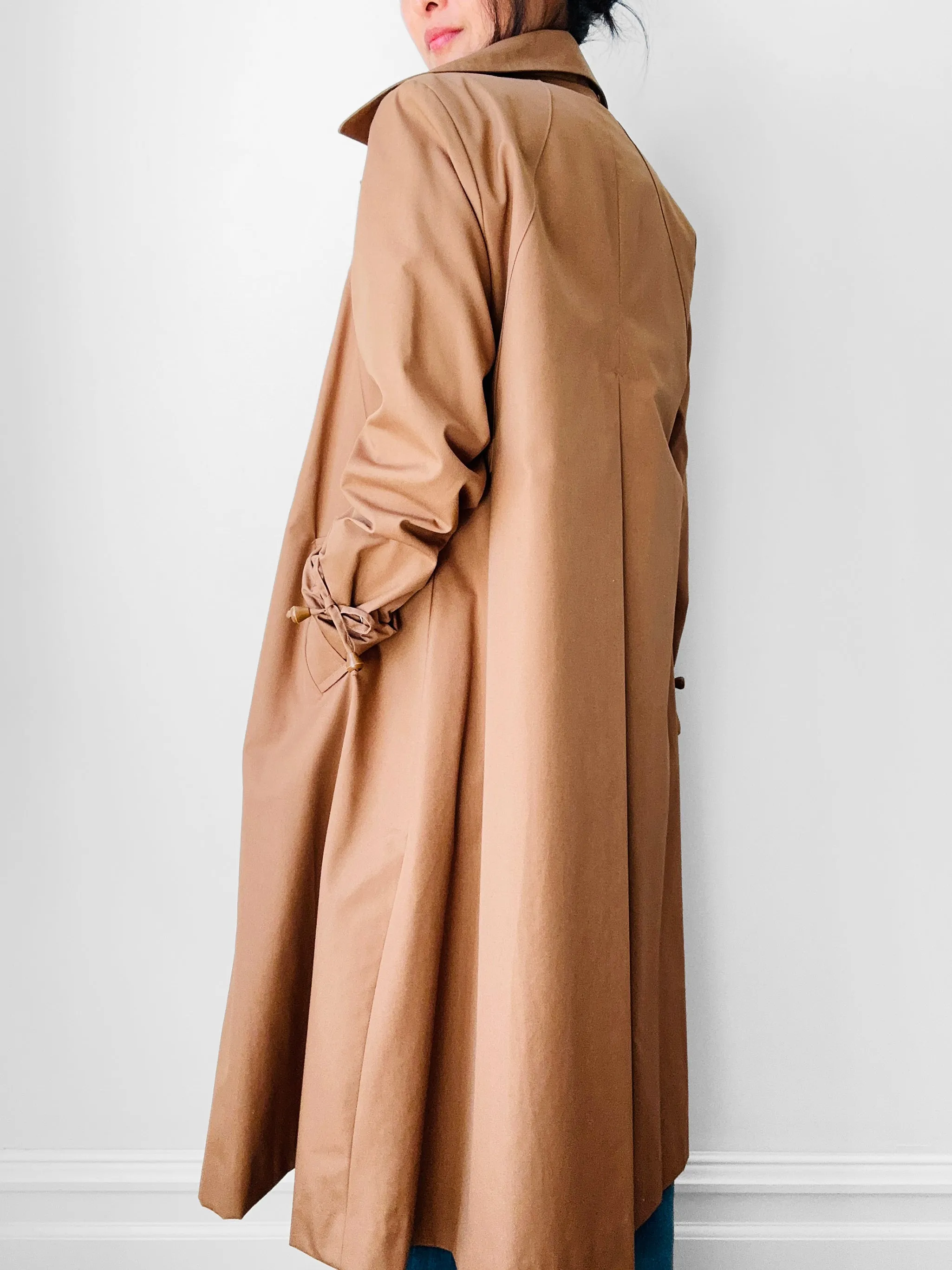 1970s Caramel Aline Midi-Length Coat - Sz. S