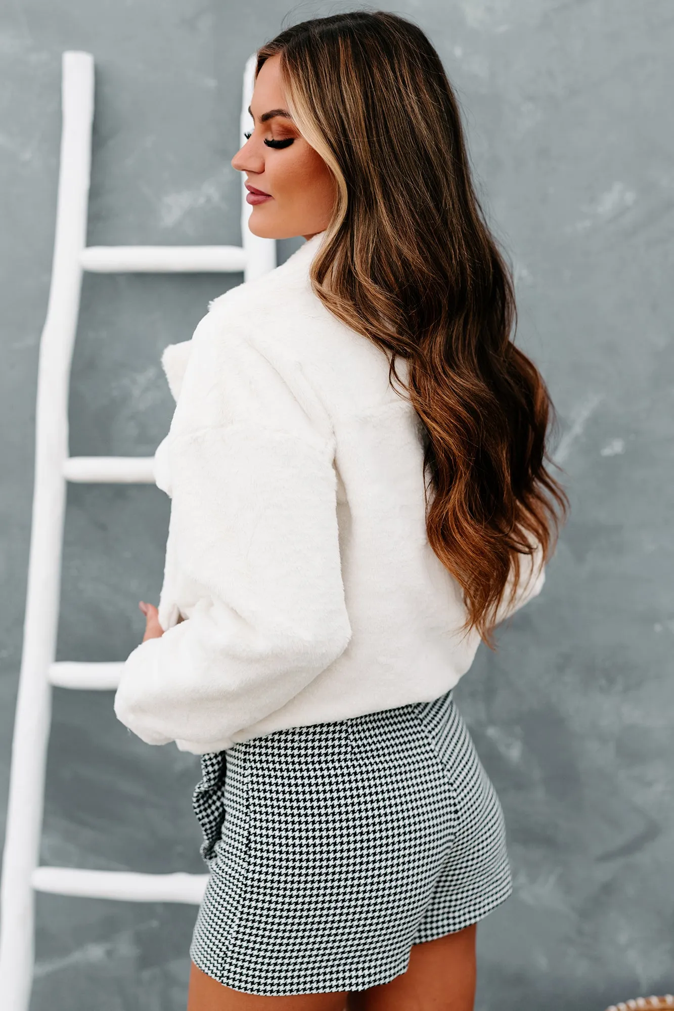 Fur-Ever Chic Faux Fur Jacket (Ivory)