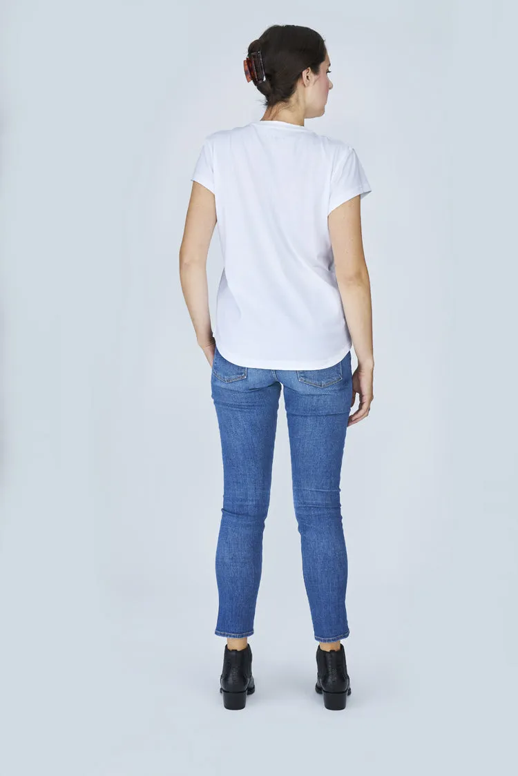 The Viv T-Shirt - There is Hope