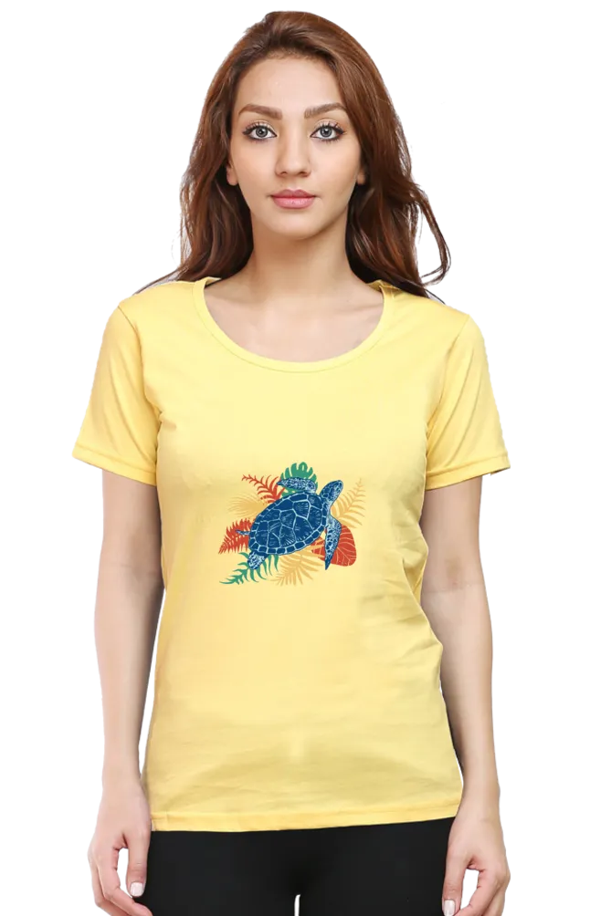 Tropical Sea Turtle Printed Scoop Neck T-shirt for women